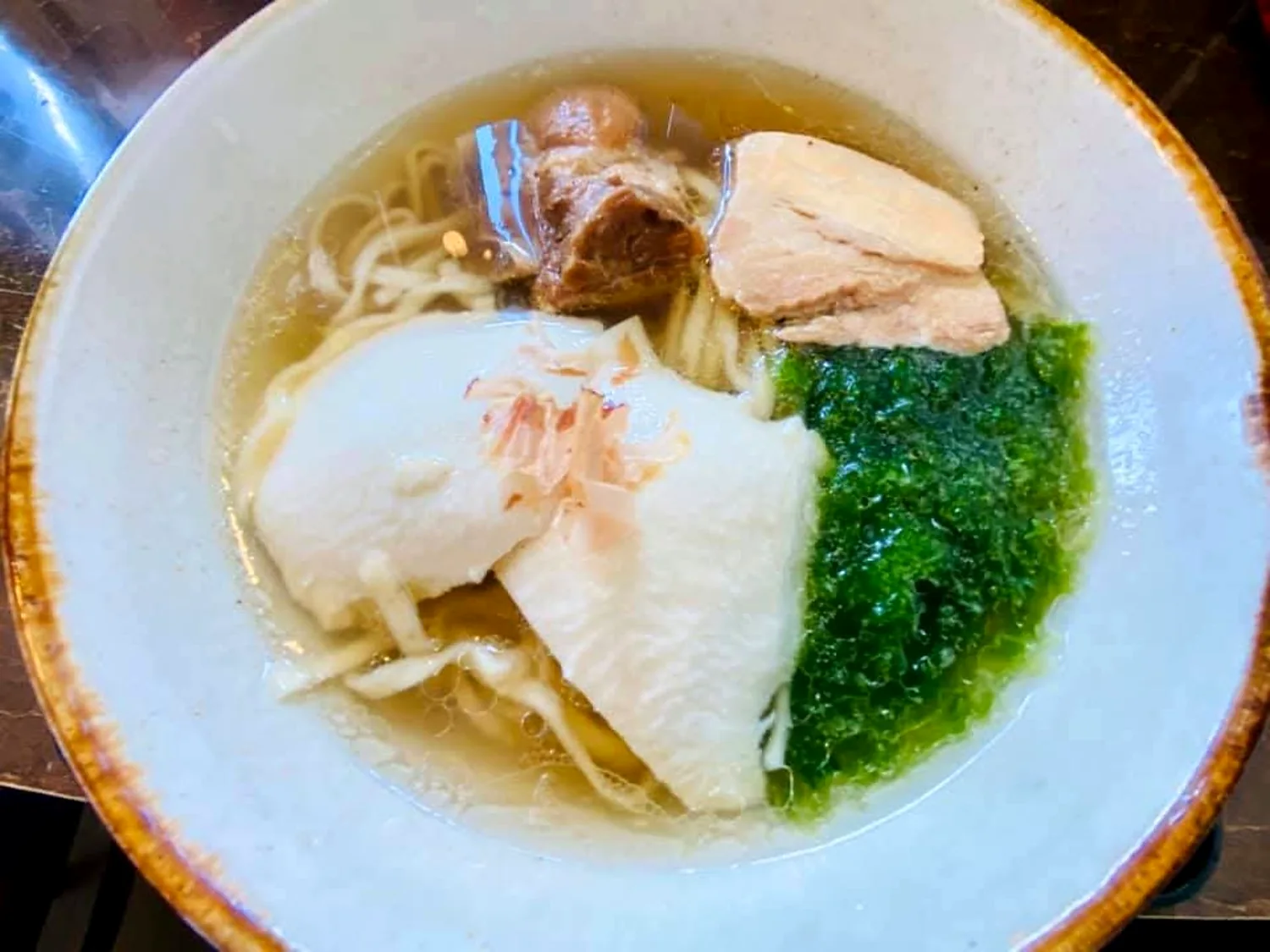 よしもと食堂のよしもとそば